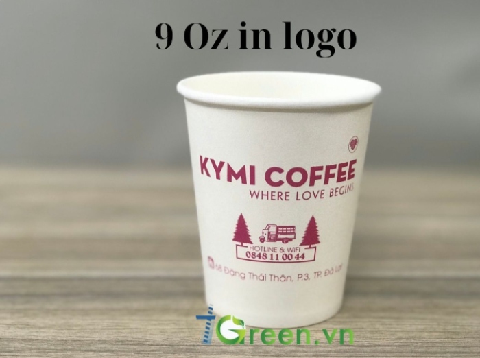Ly giấy in chữ một màu rất đơn giản nhưng không kém phần ấn tượng