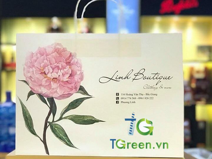In logo lên túi giấy cho shop thẩm mỹ